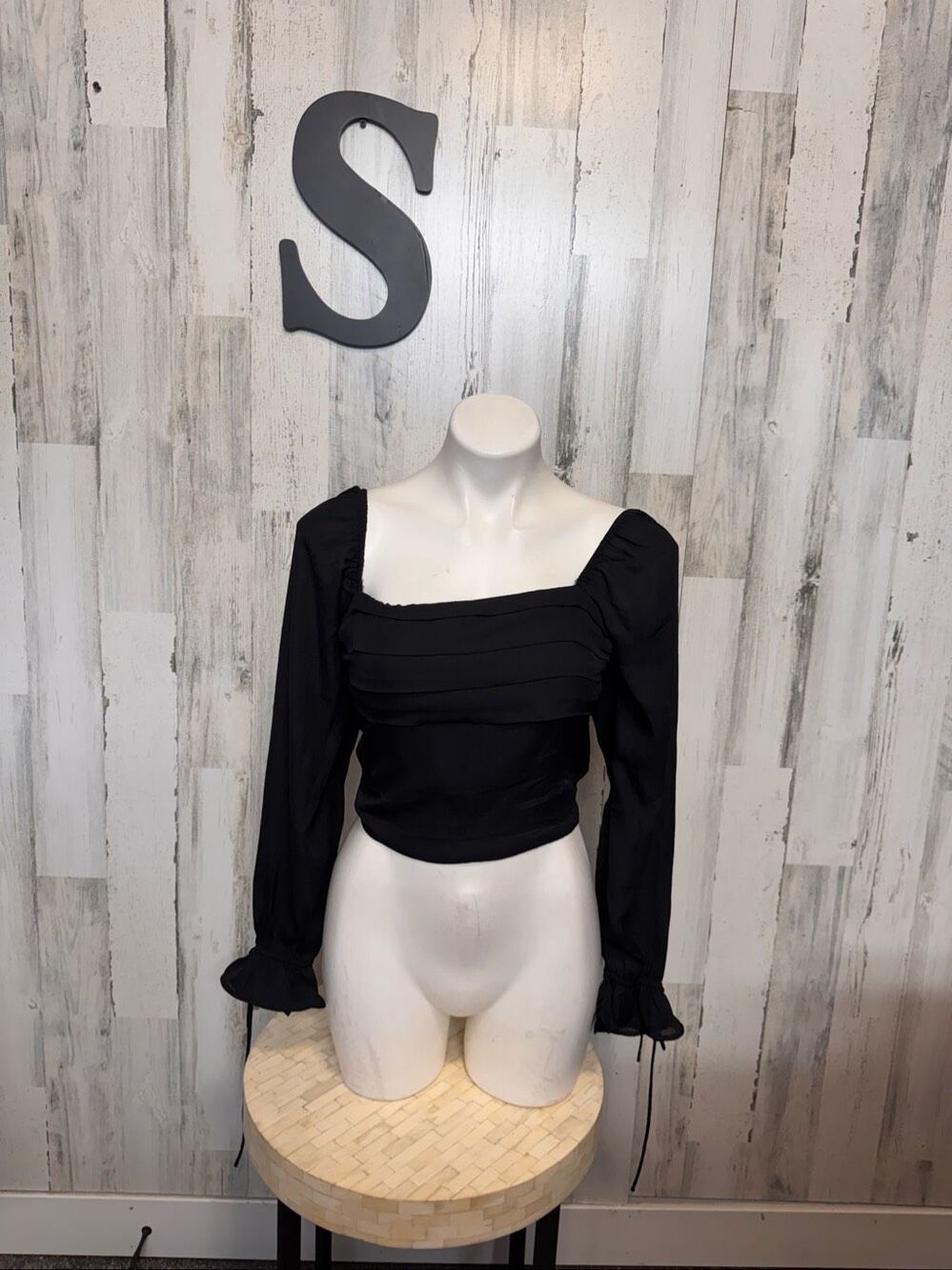 Mi Ami Pleated Bust Smocked Back Crop Top Womens S Black Long Sleeve Tie Cuffs